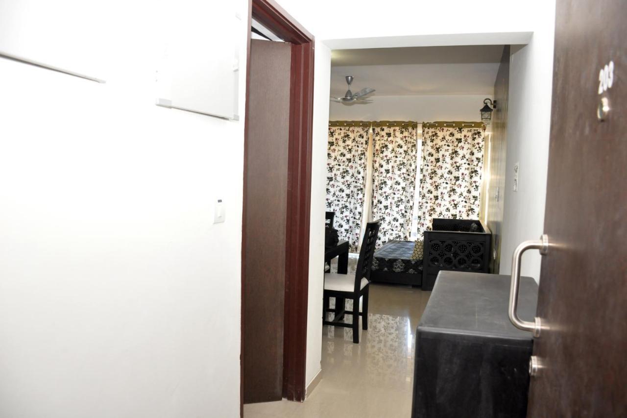 2Bhk Lake View Apartment Lavasa Kültér fotó