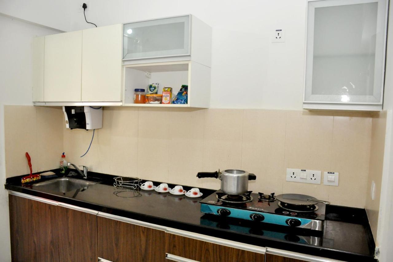 2Bhk Lake View Apartment Lavasa Kültér fotó