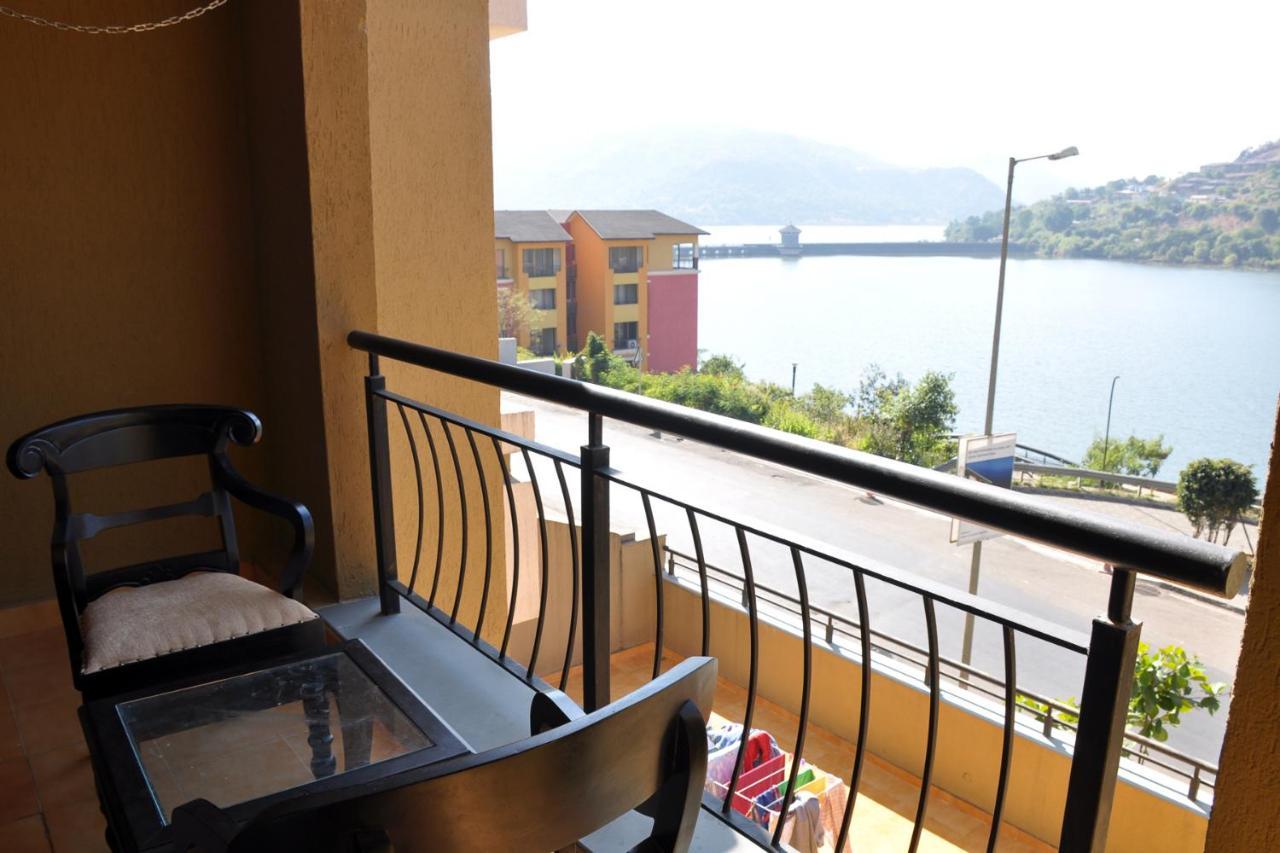 2Bhk Lake View Apartment Lavasa Kültér fotó