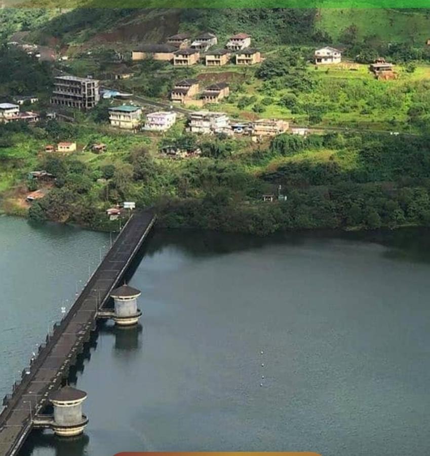 2Bhk Lake View Apartment Lavasa Kültér fotó